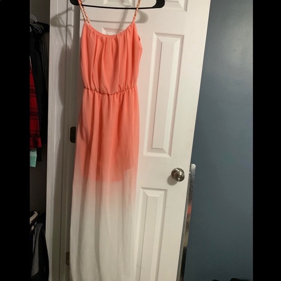 Studio Y Dresses & Skirts - Studio Y Women’s Dress   .268